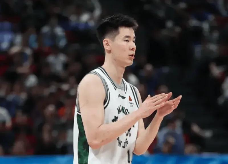 开云登录入口-同曦夺卡位战!郭昊文末节强势输出,携手众将齐爆巩固季后赛悬念